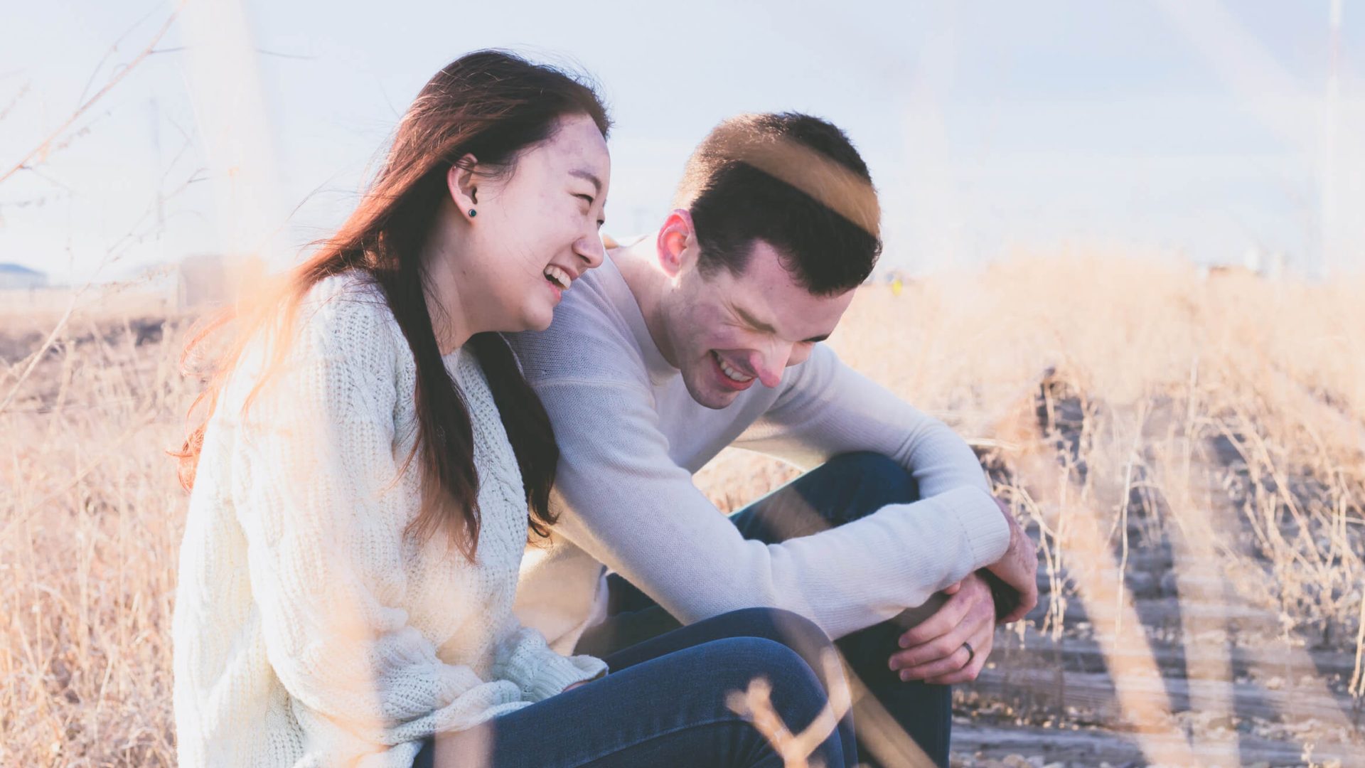 Dating_priscilla-du-preez-105714-unsplash
